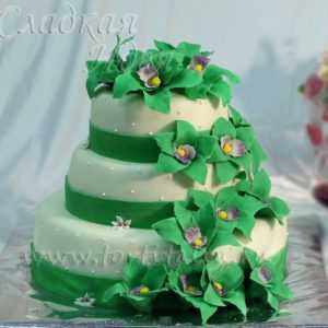 Свадебный торт с мастикой 002712